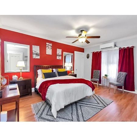 Cozy Downtown Studio By Toyota Center Хьюстон Экстерьер фото